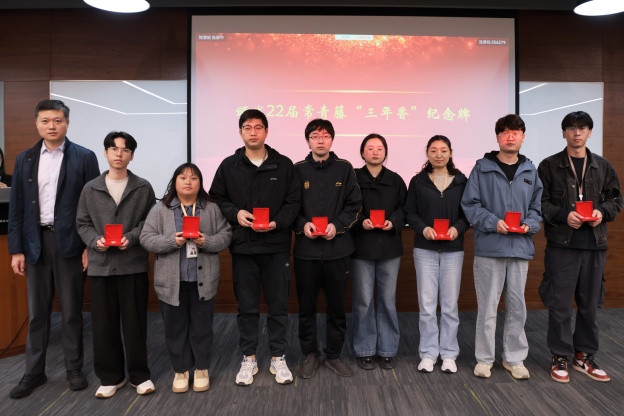 1762504745975573D5E3.jpg 3.1.JPG