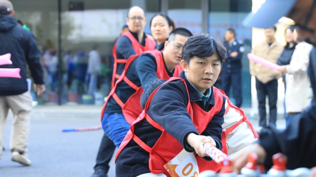 1764146198623315F3AB.jpg 2.2.JPG