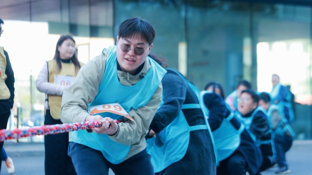 1764146265590912FB87.jpg 3.7.jpg