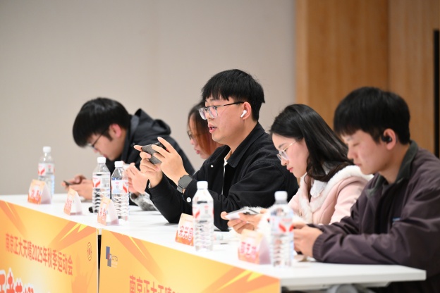 17643168736468963EB5.jpg 2.2.JPG