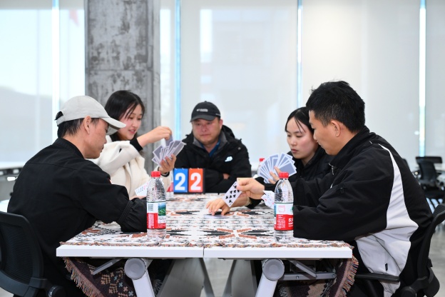 1764316902136948B07B.jpg 3.2.jpg