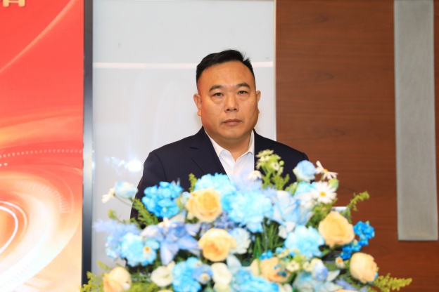 1769653335114425AB54.jpg 2.3.JPG