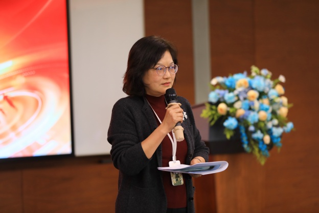 1769653414102187E01A.jpg 3.4.JPG