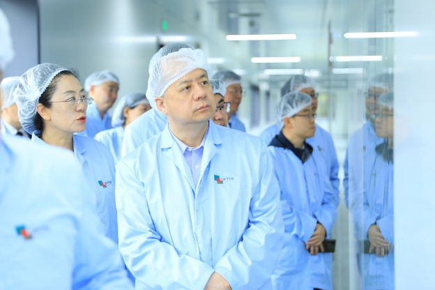 177554803318460694D4.jpg 4.jpg